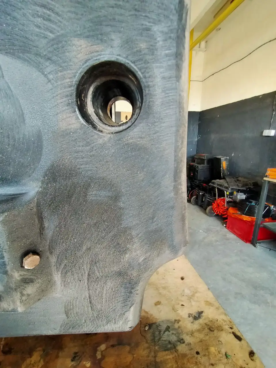 Foto 6 der Reparatur — Kraftstofftank-Reparatur JCB 531-70