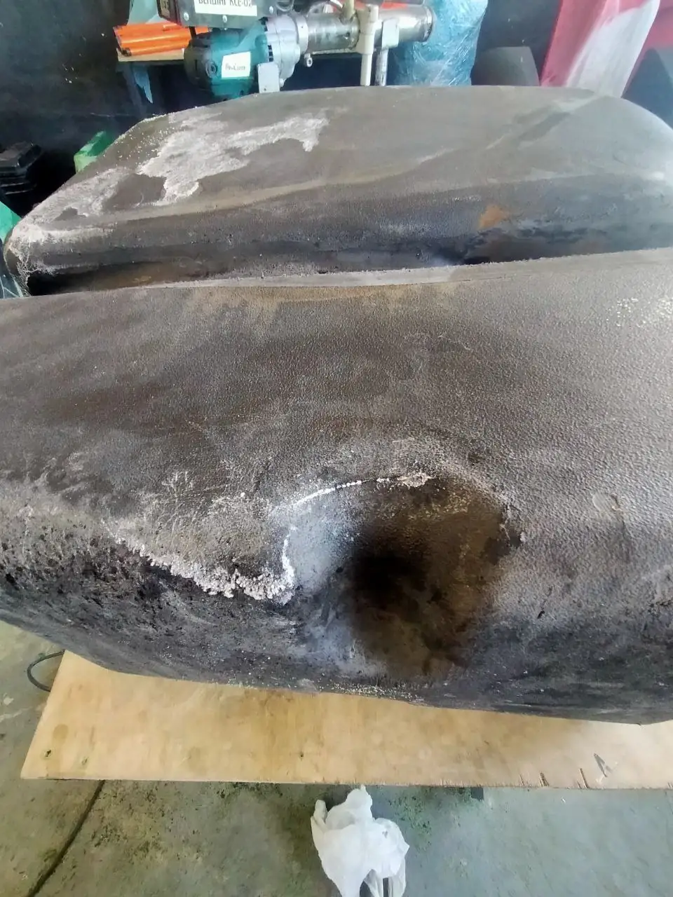 Foto 10 der Reparatur — Kraftstofftank-Reparatur Scania