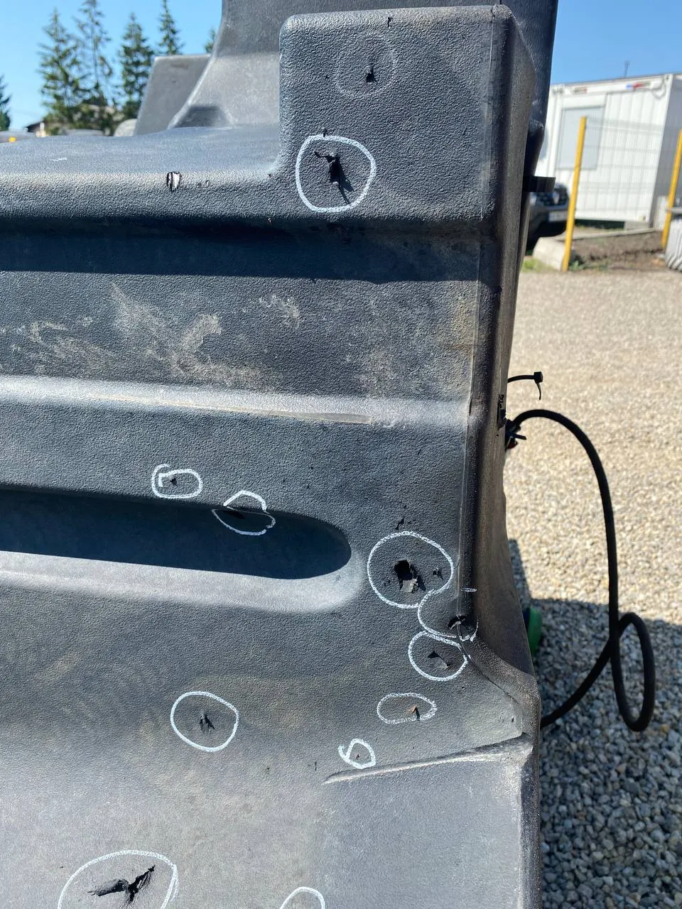 Foto 2 der Reparatur — Kraftstofftank-Reparatur John Deere — Juni 2023