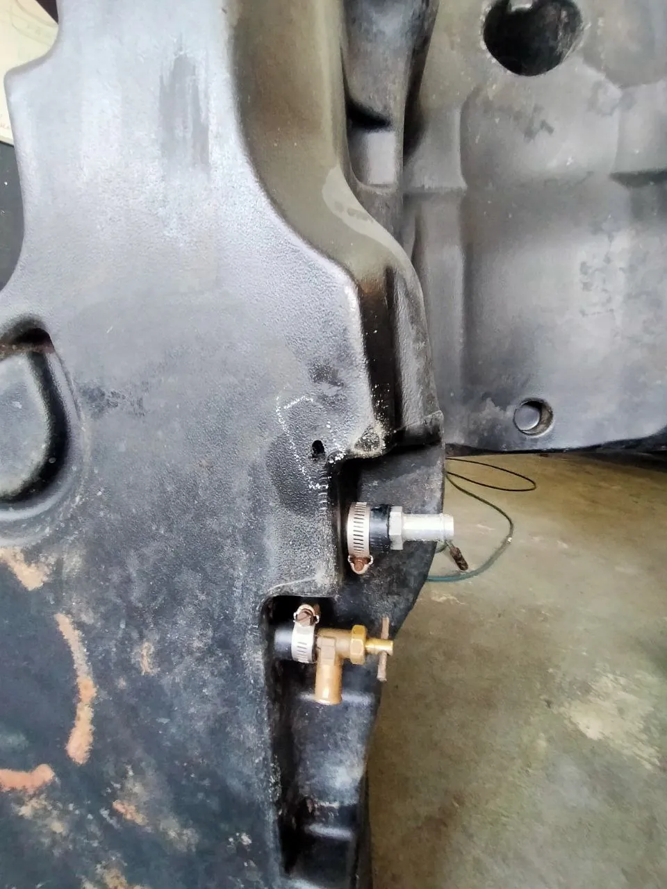 Foto 10 der Reparatur — Kraftstofftank-Reparatur John Deere — Juni 2023