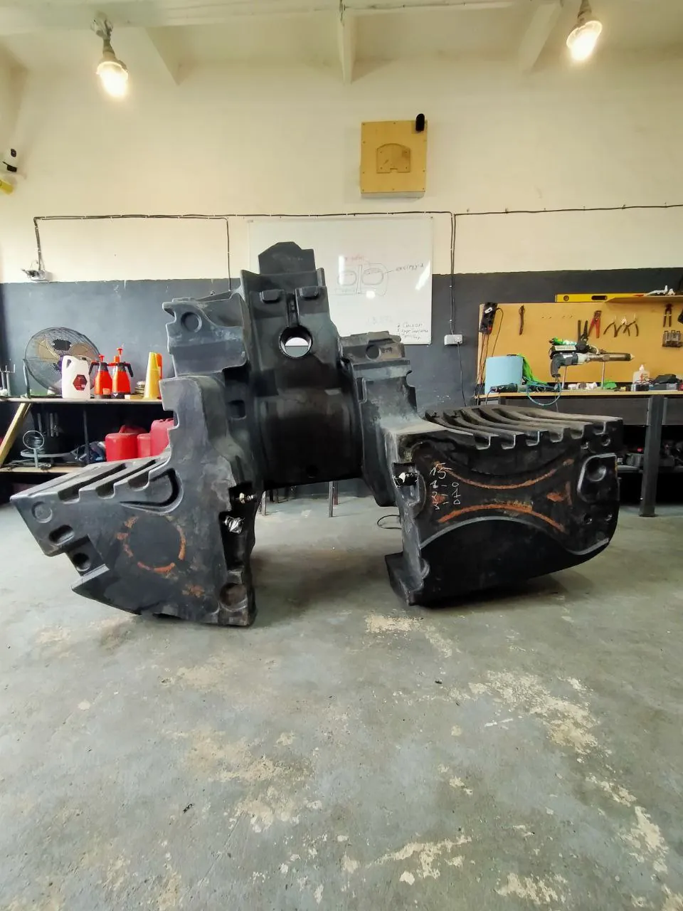 Foto 27 der Reparatur — Kraftstofftank-Reparatur John Deere — Juni 2023