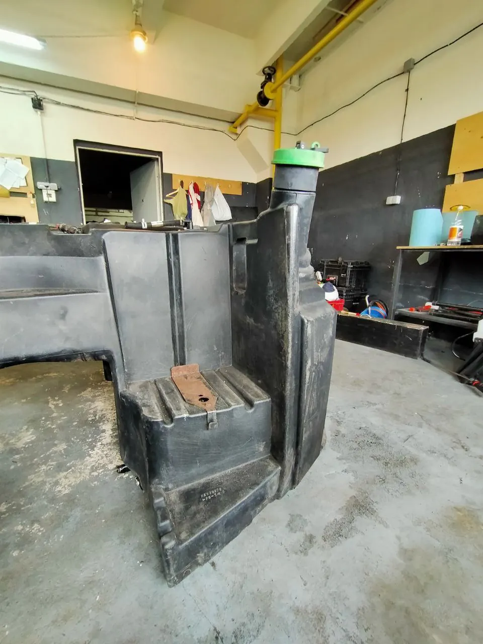 Foto 32 der Reparatur — Kraftstofftank-Reparatur John Deere — Juni 2023