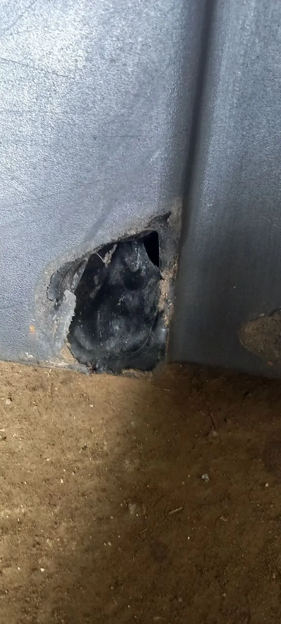 Foto 4 der Reparatur — Kraftstofftank-Reparatur JCB 30EA