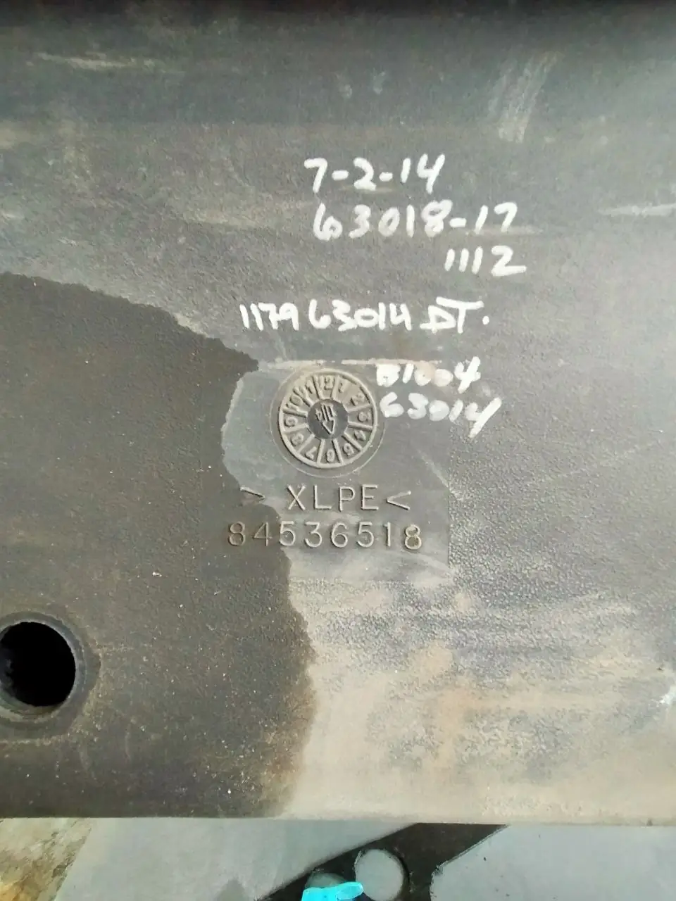 Foto 8 der Reparatur — Kraftstofftank-Reparatur Case 3330