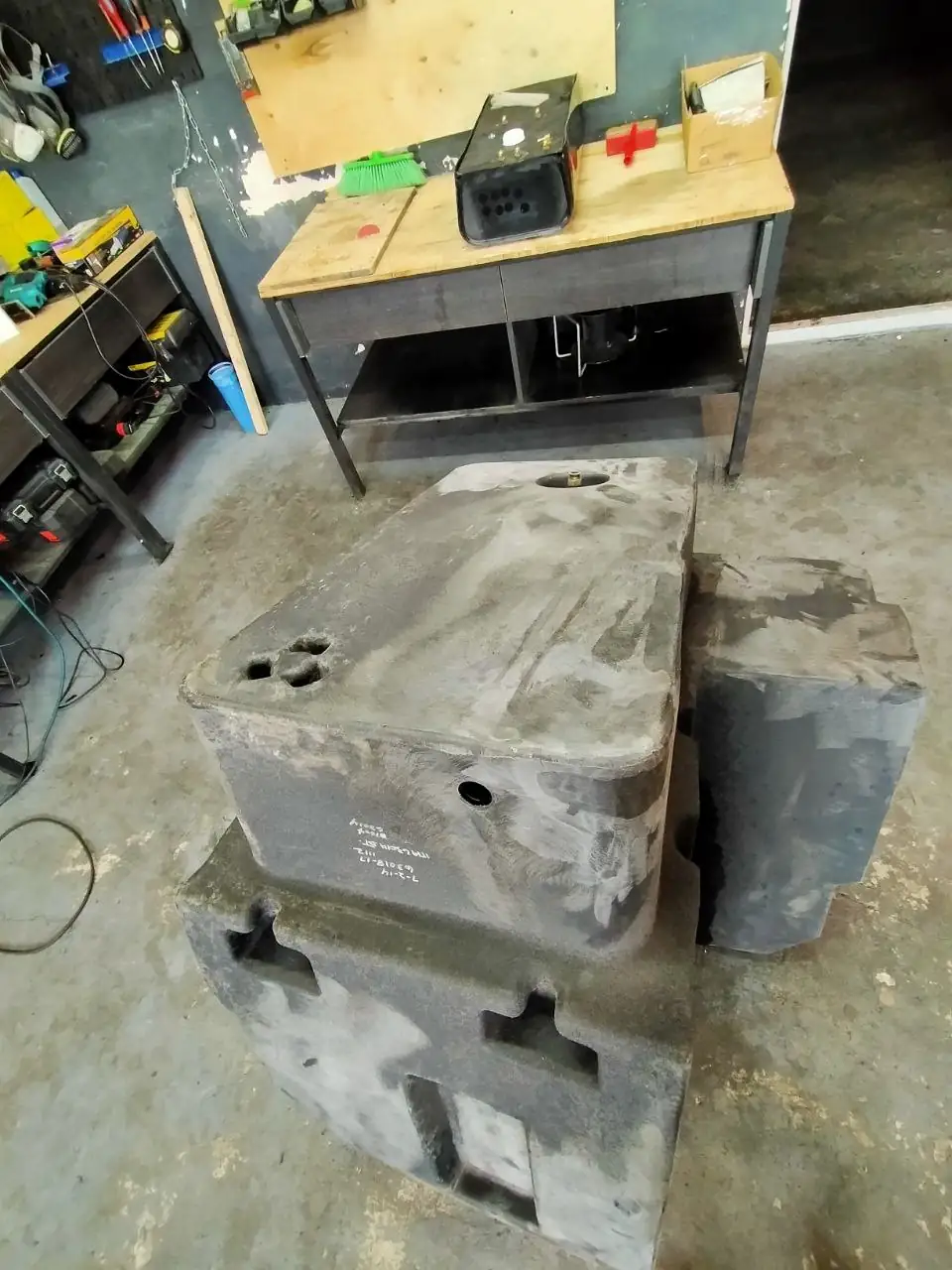 Foto 3 der Reparatur — Kraftstofftank-Reparatur Case 3330