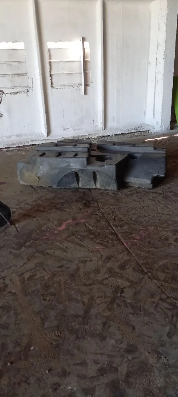 Foto 6 der Reparatur — Kraftstofftank-Reparatur Claas Lexion 580 — Juni 2023