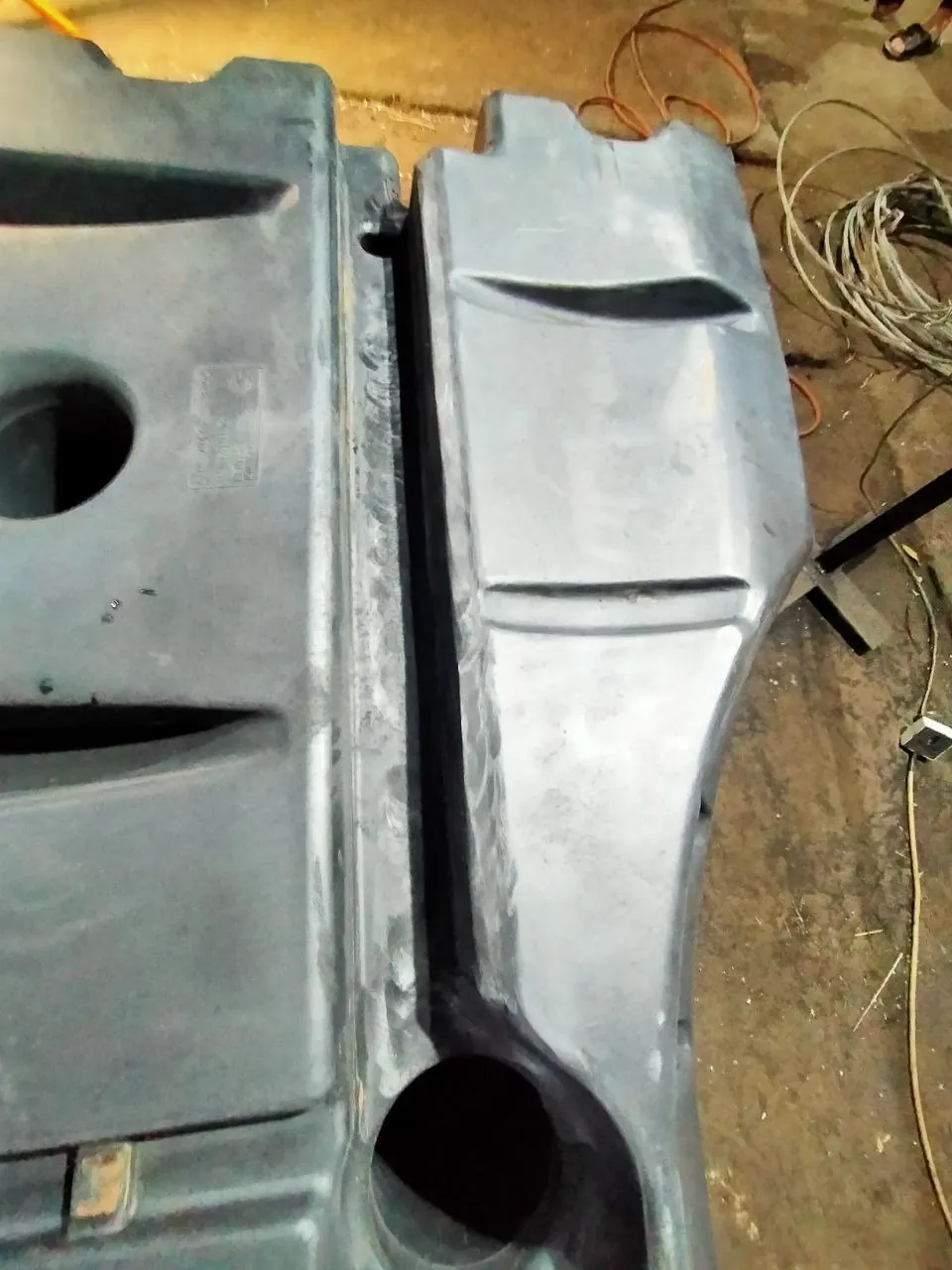 Foto 12 der Reparatur — Kraftstofftank-Reparatur Claas Lexion