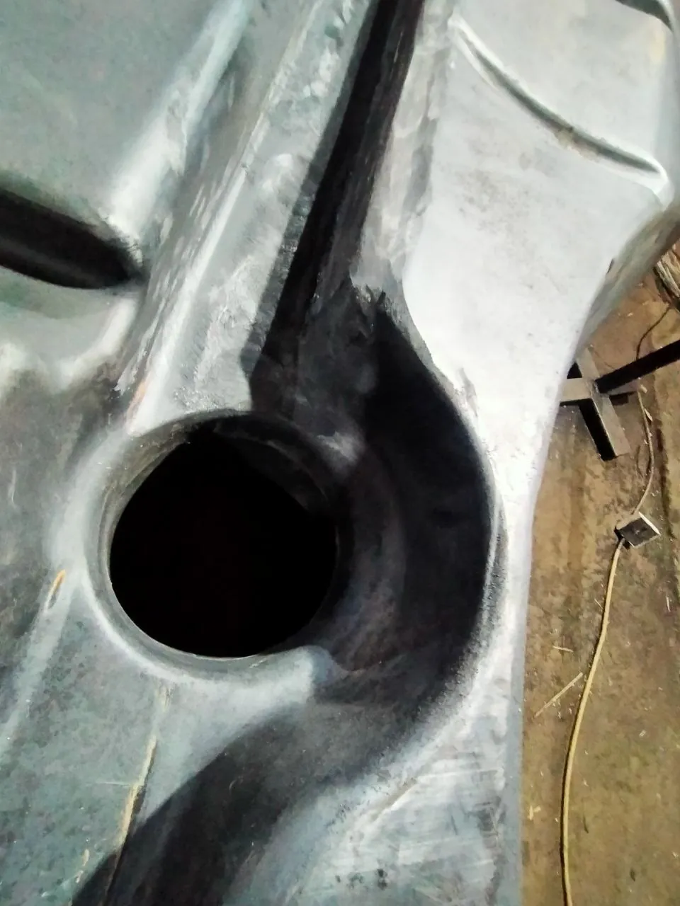 Foto 14 der Reparatur — Kraftstofftank-Reparatur Claas Lexion