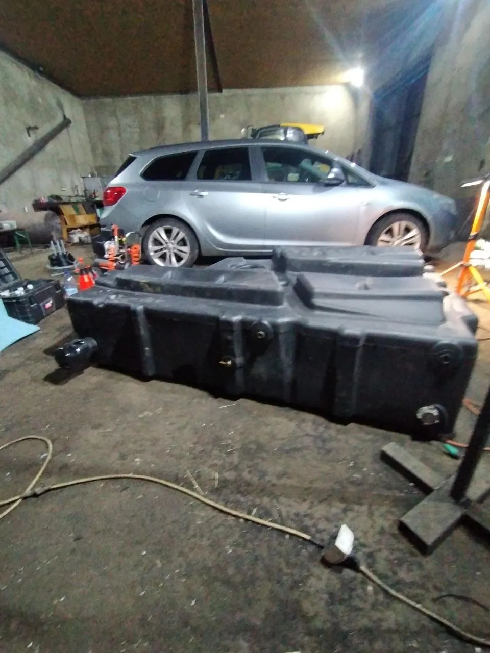 Foto 15 der Reparatur — Kraftstofftank-Reparatur Claas Lexion