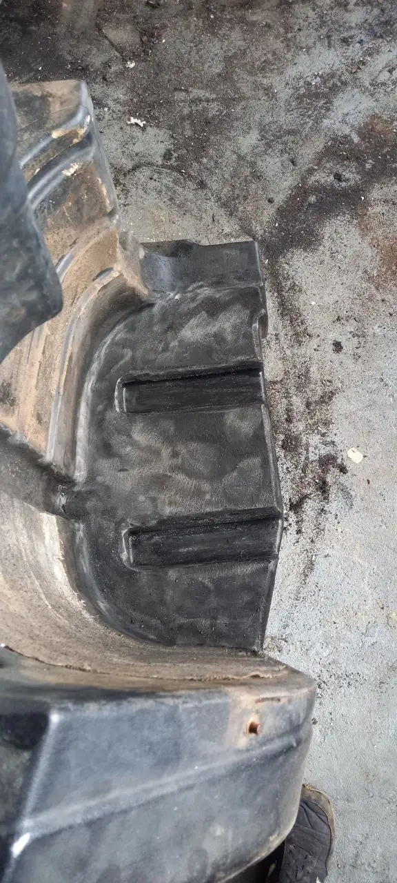 Foto 3 der Reparatur — Kraftstofftank-Reparatur New Holland T8.390 — Juli 2023