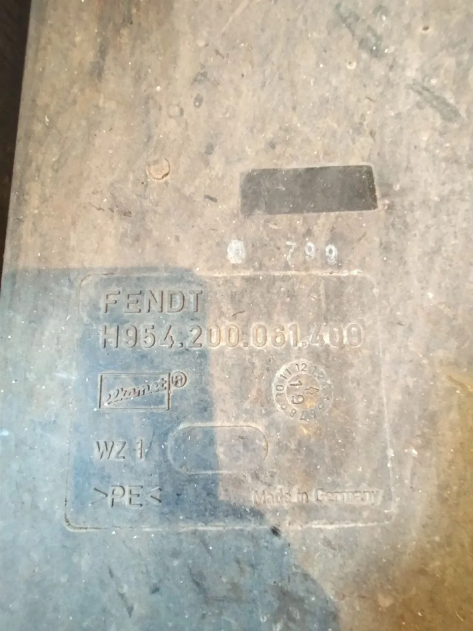 Foto 11 der Reparatur — Kraftstofftank-Reparatur Fendt 936 — Juli 2023