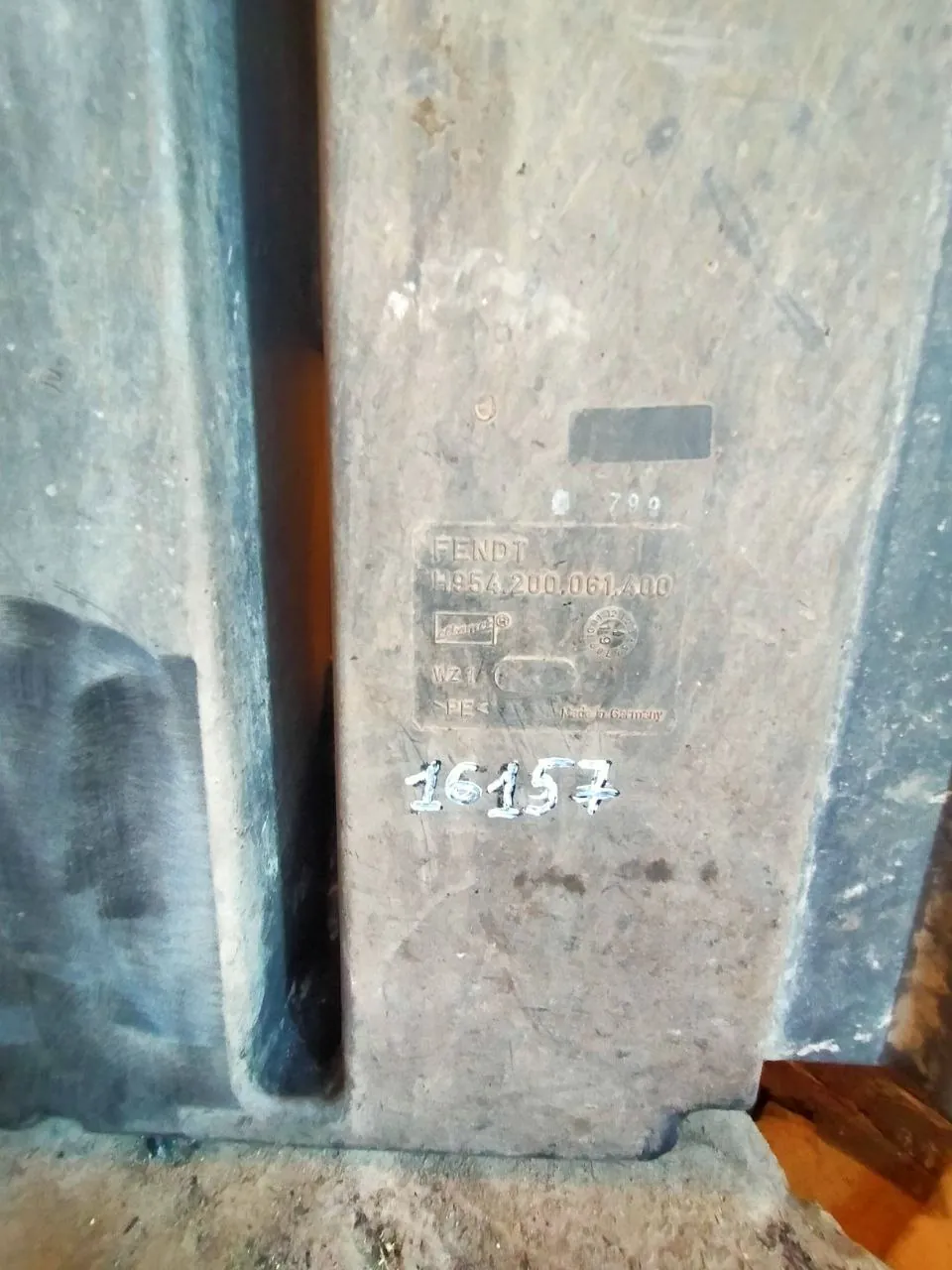 Foto 15 der Reparatur — Kraftstofftank-Reparatur Fendt 936 — Juli 2023