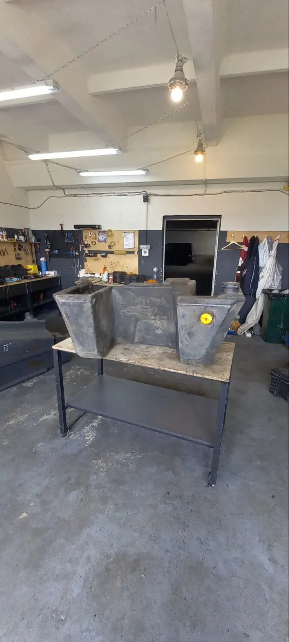 Foto 4 der Reparatur — Kraftstofftank-Reparatur JCB — August 2023