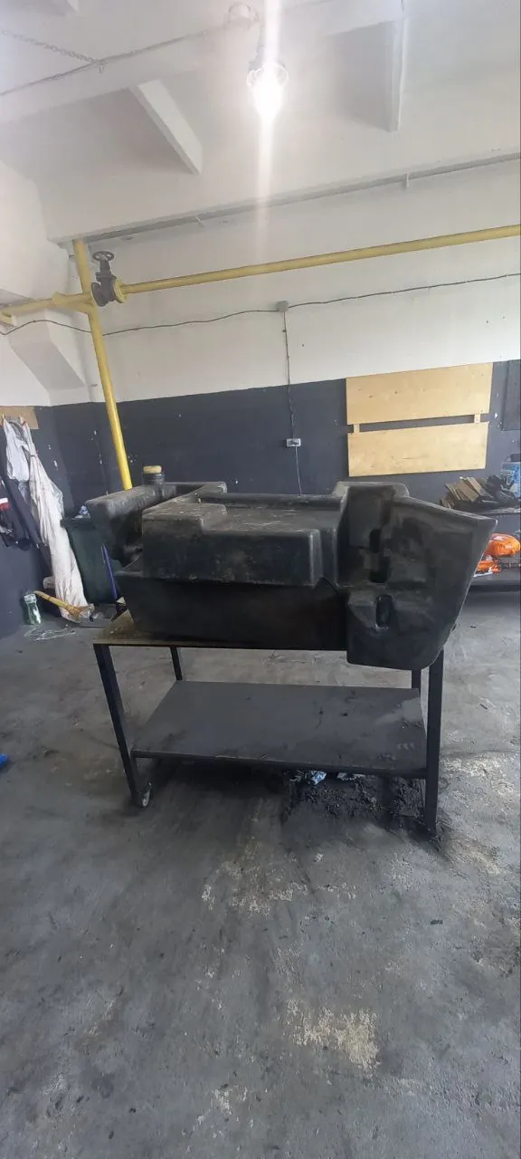 Foto 13 der Reparatur — Kraftstofftank-Reparatur JCB — August 2023