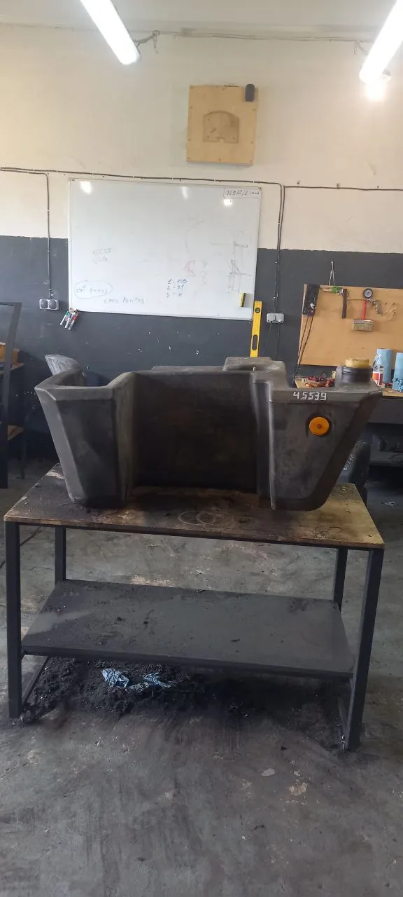 Foto 18 der Reparatur — Kraftstofftank-Reparatur JCB — August 2023