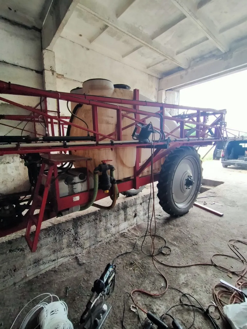 Foto 9 der Reparatur — Spritzentank-Reparatur — Juli 2023