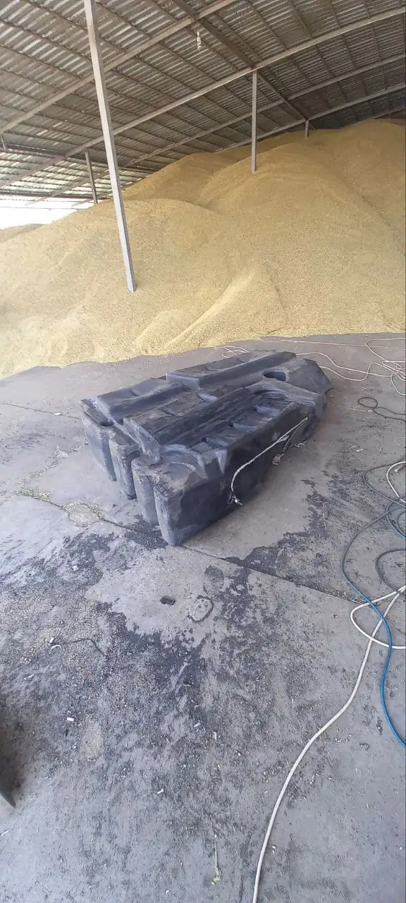 Foto 9 der Reparatur — Kraftstofftank-Reparatur Claas Lexion 560 — Riss an der typischen Schwachstelle