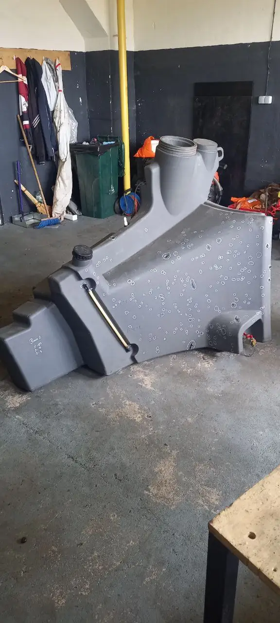 Foto 15 der Reparatur — Tank-Reparatur Claas Pentas
