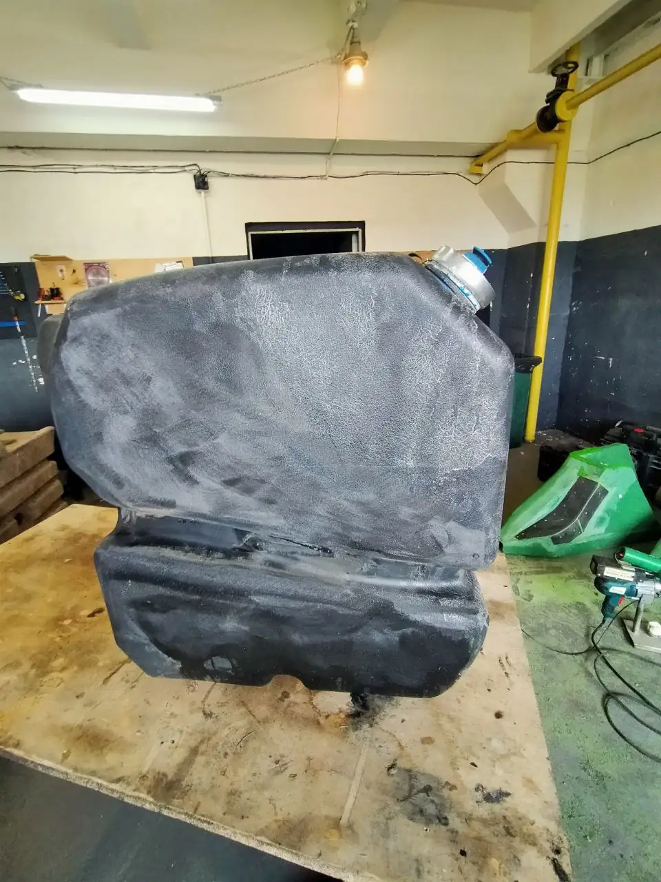 Foto 3 der Reparatur — Tank-Reparatur Scania Euro 6
