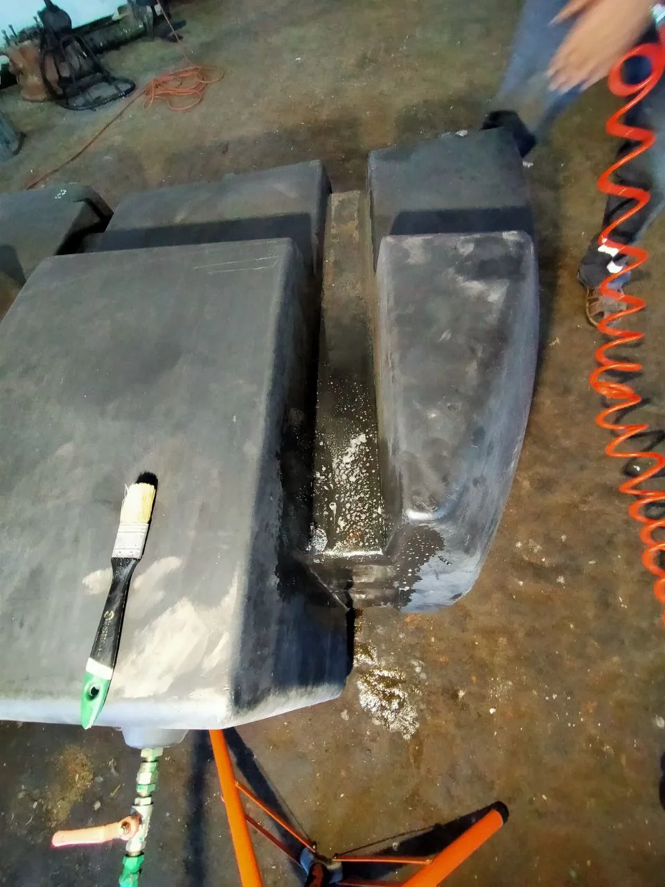Foto 6 der Reparatur — Kraftstofftank-Reparatur New Holland — August 2023