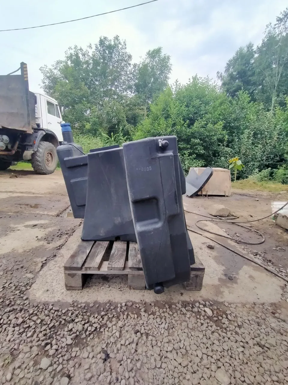 Foto 3 der Reparatur — Kraftstofftank-Reparatur New Holland T7070