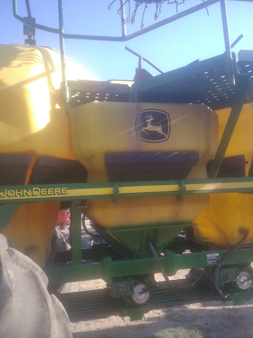 Foto 3 der Reparatur — Korntank-Reparatur John Deere