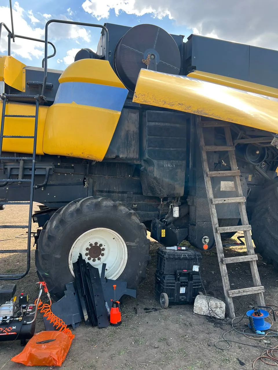 Foto 15 der Reparatur — Korntank-Reparatur John Deere