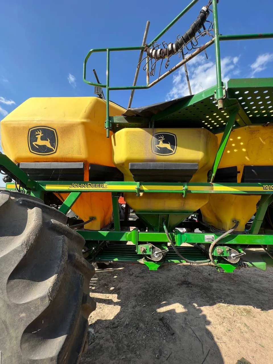 Foto 25 der Reparatur — Korntank-Reparatur John Deere