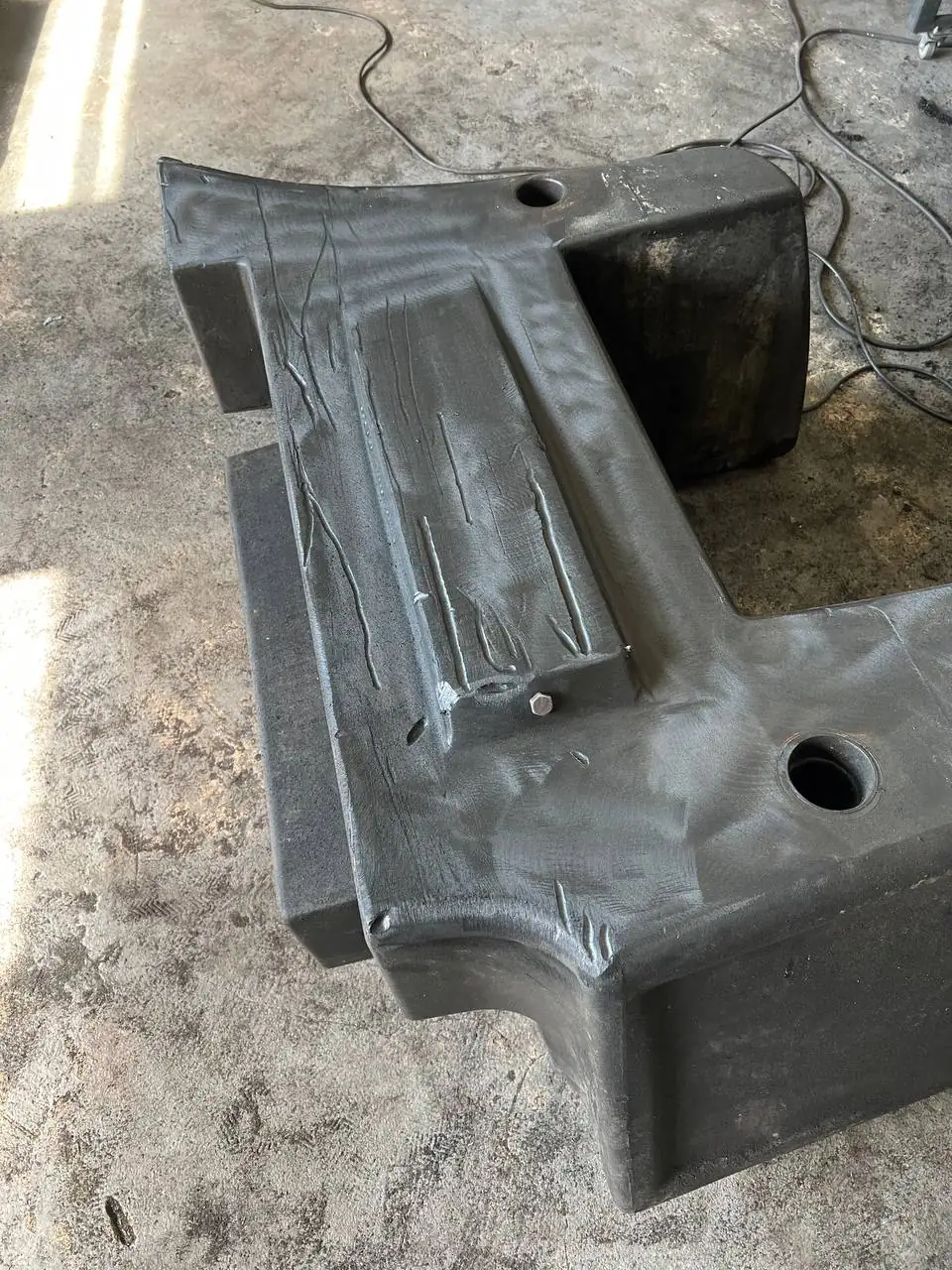 Foto 18 der Reparatur — Kraftstofftank-Reparatur JCB (2)