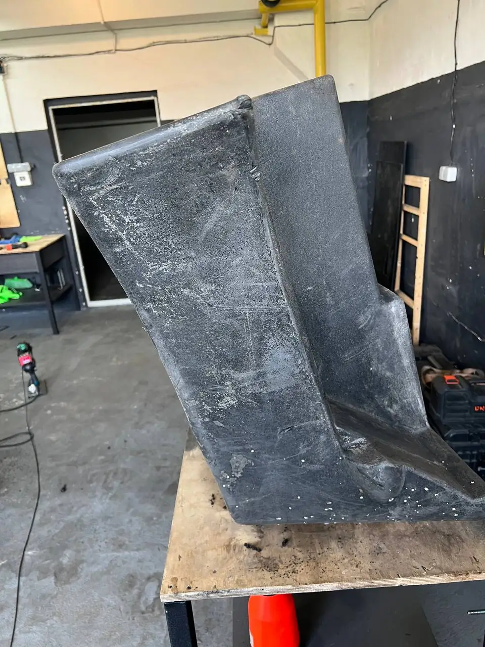 Foto 12 der Reparatur — Kraftstofftank-Reparatur JCB (2)