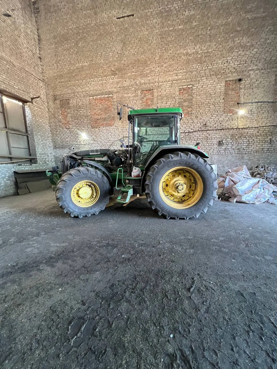 Foto 3 der Reparatur — Kraftstofftank-Reparatur John Deere 8400 — August 2023