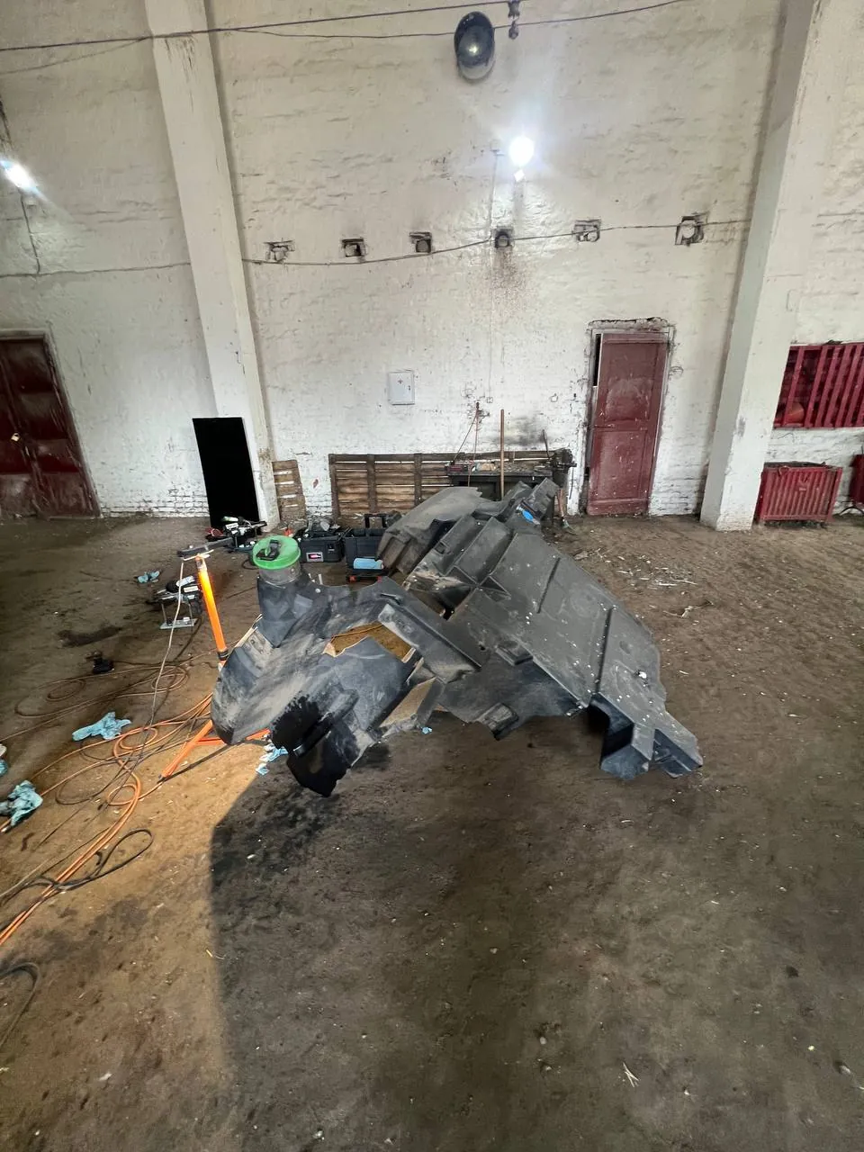Foto 11 der Reparatur — Kraftstofftank-Reparatur Claas Lexion 580