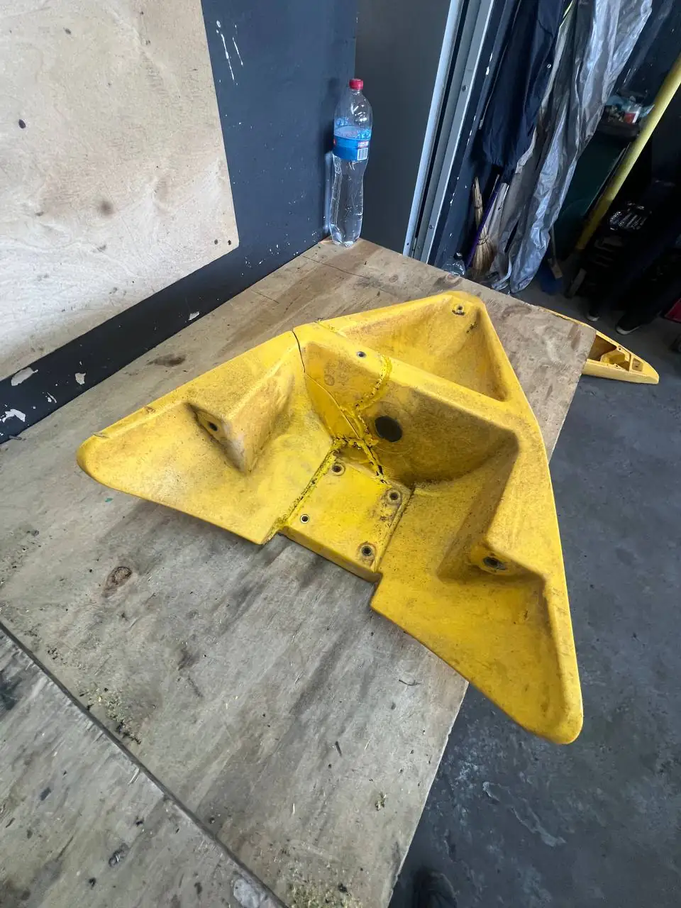 Foto 18 der Reparatur — Halmteiler-Reparatur New Holland