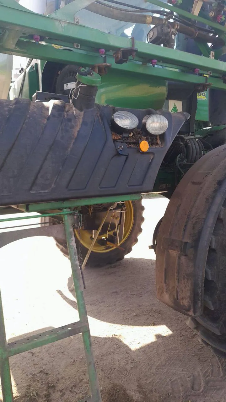 Foto 2 der Reparatur — Kraftstofftank-Reparatur John Deere — September 2023