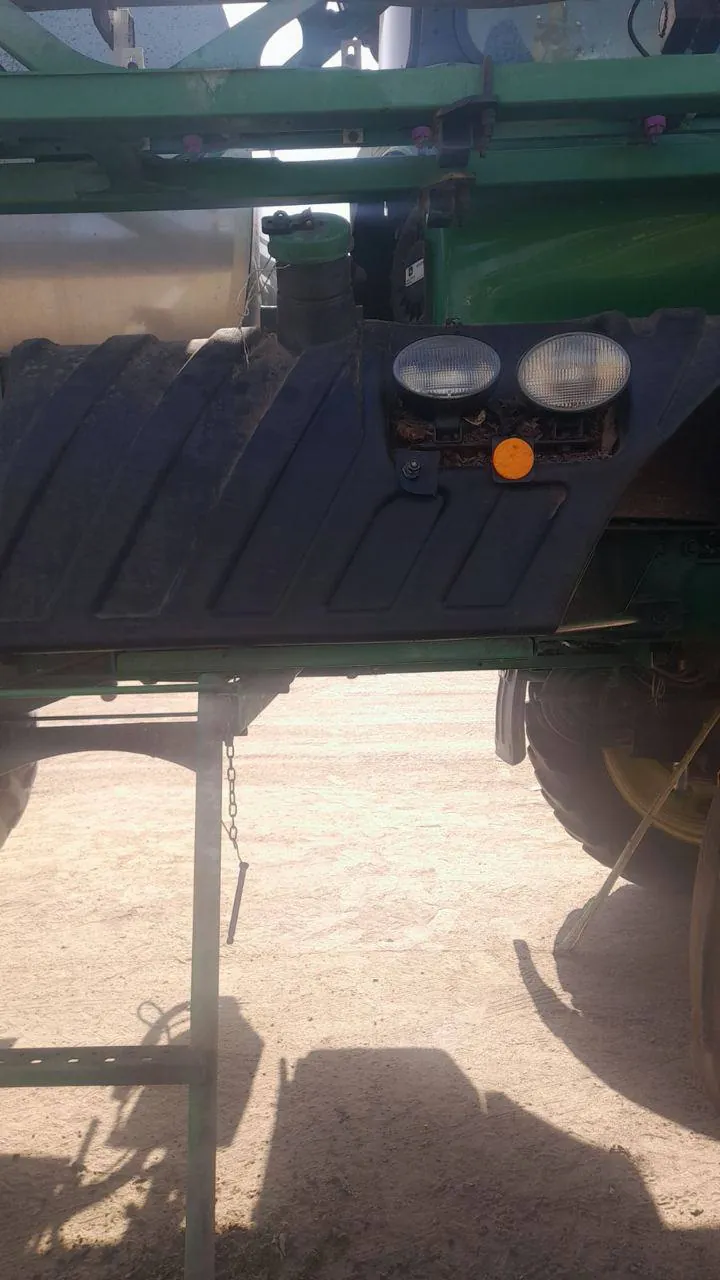 Foto 3 der Reparatur — Kraftstofftank-Reparatur John Deere — September 2023