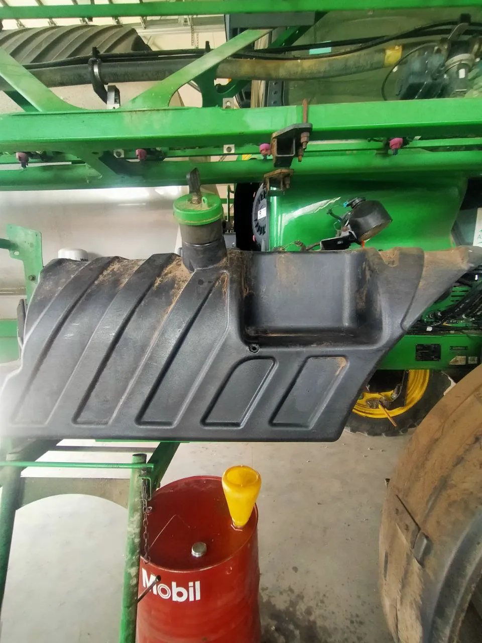 Foto 8 der Reparatur — Kraftstofftank-Reparatur John Deere — September 2023