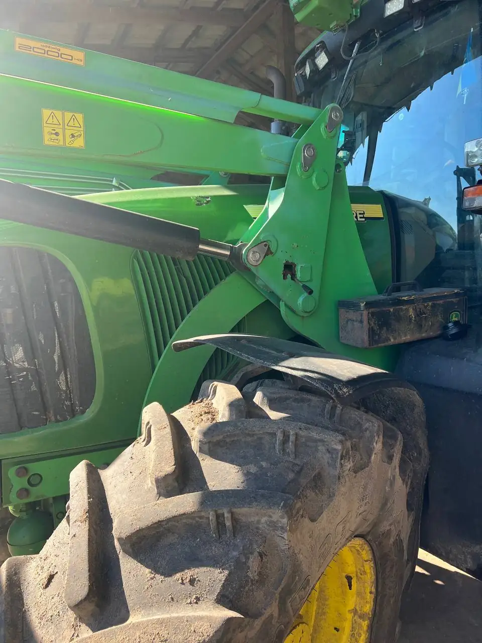Foto 9 der Reparatur — Kraftstofftank-Reparatur John Deere 6920