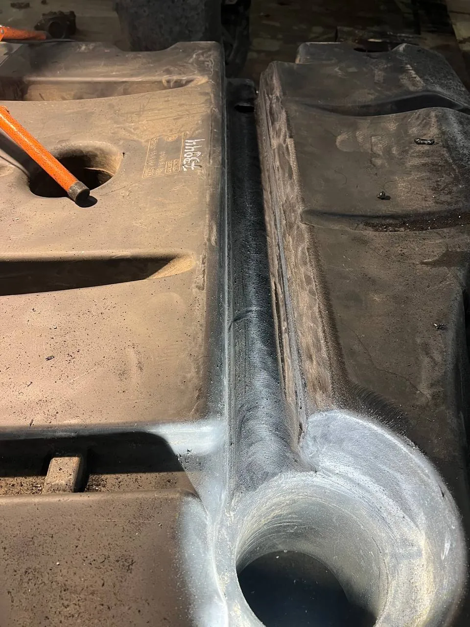Foto 10 der Reparatur — Kraftstofftank-Reparatur Claas Lexion — November 2023