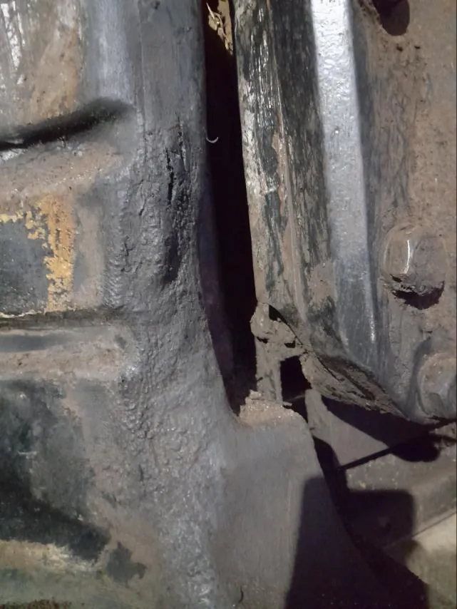 Foto 16 der Reparatur — Kraftstofftank-Reparatur New Holland T 8.390