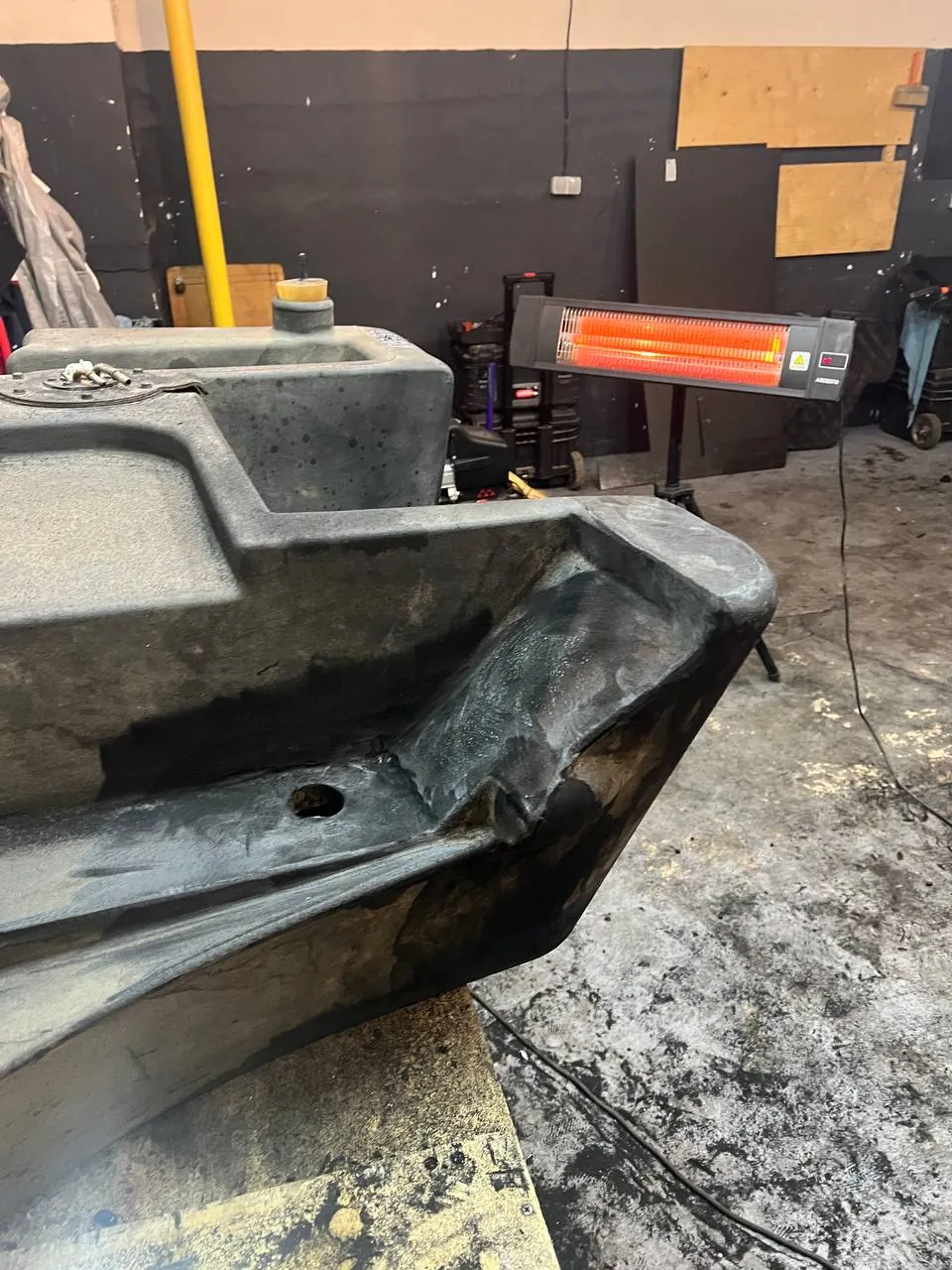 Foto 13 der Reparatur — Kraftstofftank-Reparatur JCB 531-70 — Dezember 2023