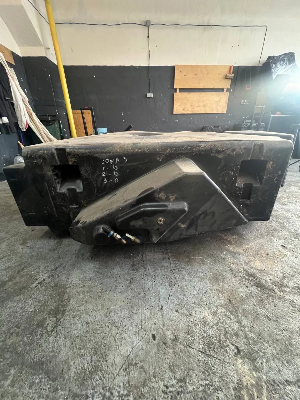 Foto 10 der Reparatur — Kraftstofftank-Reparatur am Mähdrescher