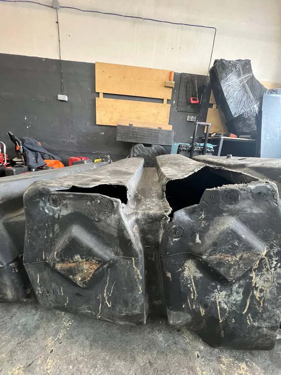 Foto 5 der Reparatur — Kraftstofftank-Reparatur John Deere — Dezember 2023