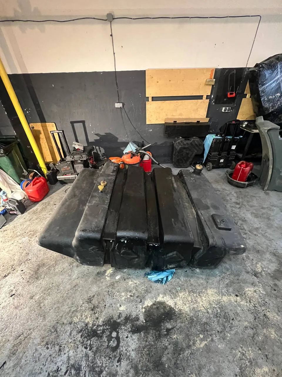 Foto 13 der Reparatur — Kraftstofftank-Reparatur John Deere — Dezember 2023