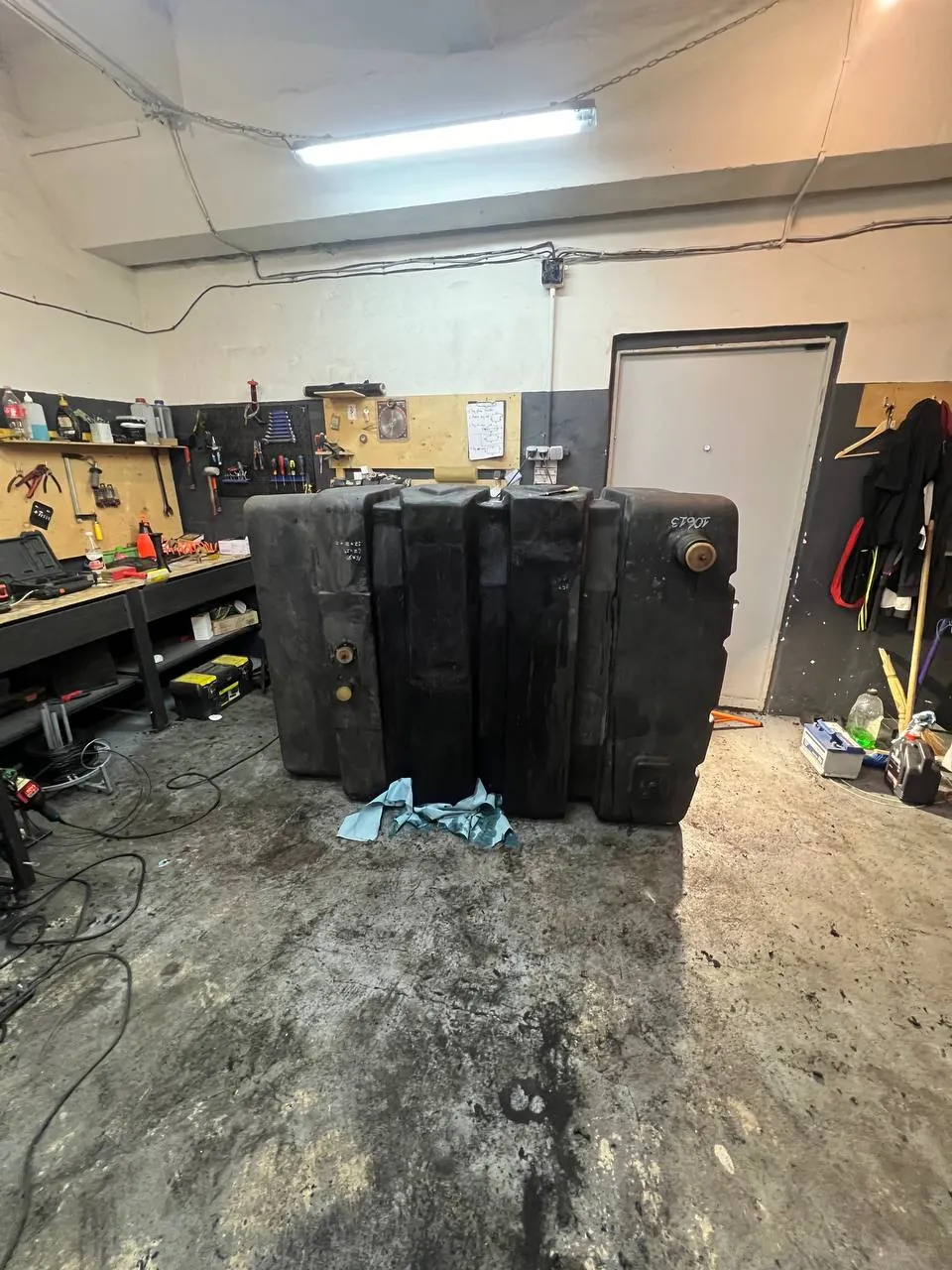Foto 17 der Reparatur — Kraftstofftank-Reparatur John Deere — Dezember 2023