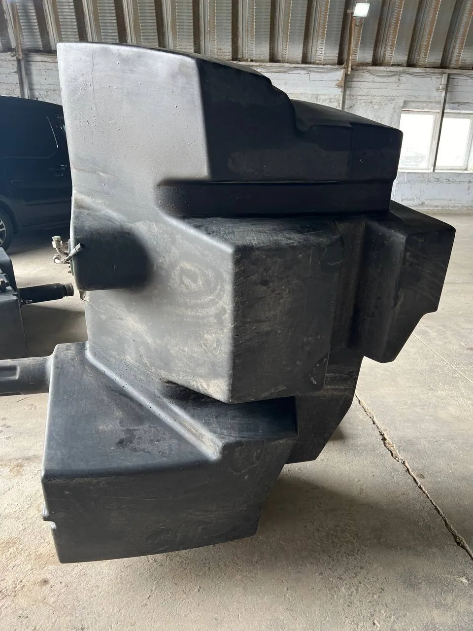 Foto 4 der Reparatur — Kraftstofftank-Reparatur New Holland CX6090 — Juli 2024