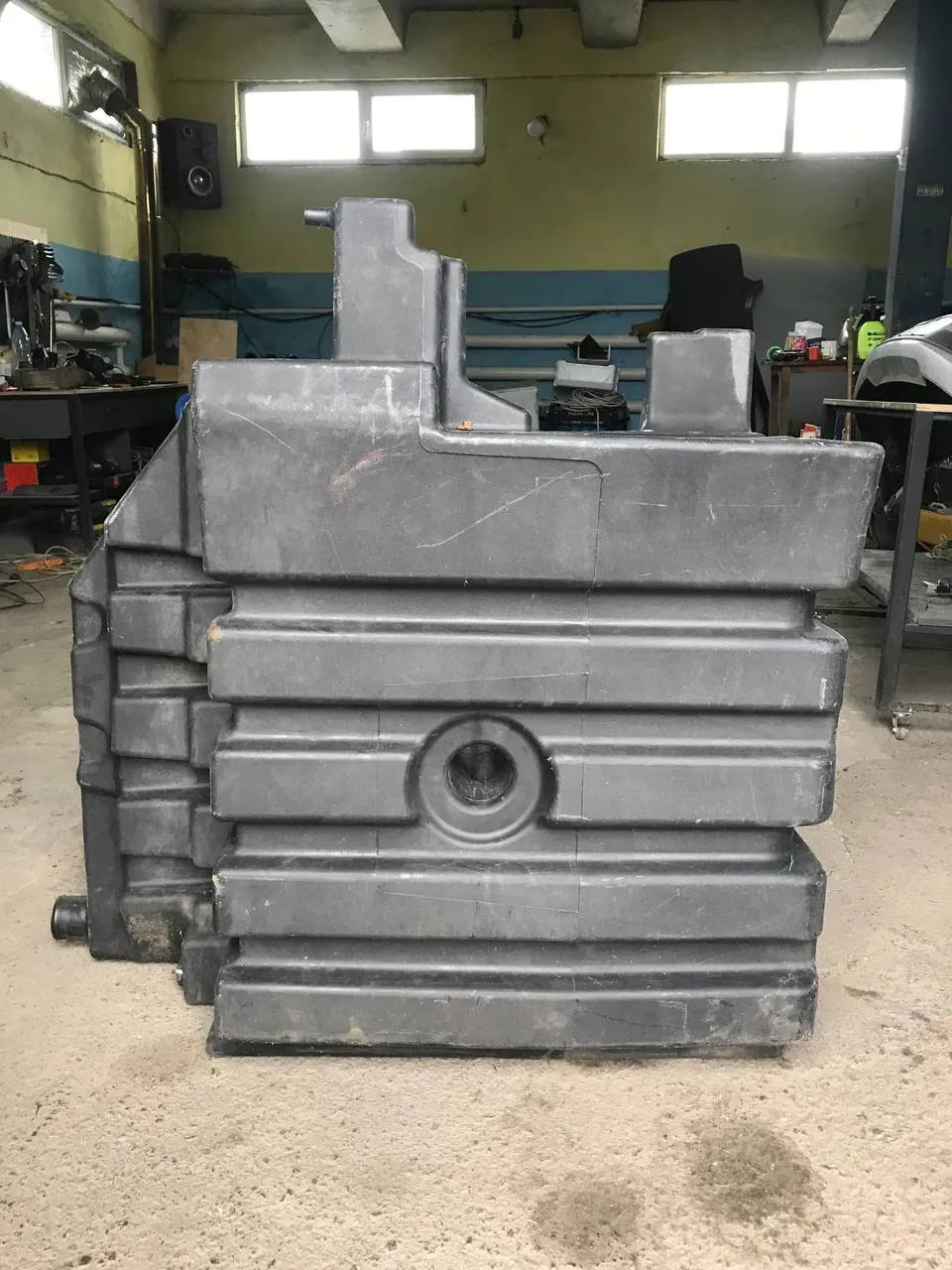 Foto 4 der Reparatur — Kraftstofftank-Reparatur Case 280