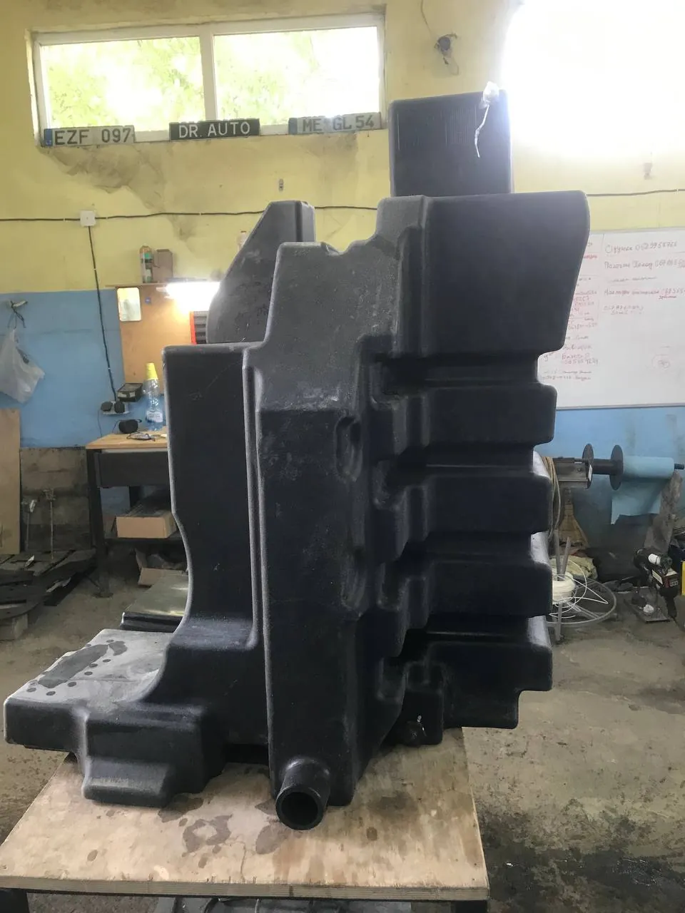 Foto 13 der Reparatur — Kraftstofftank-Reparatur Case 280