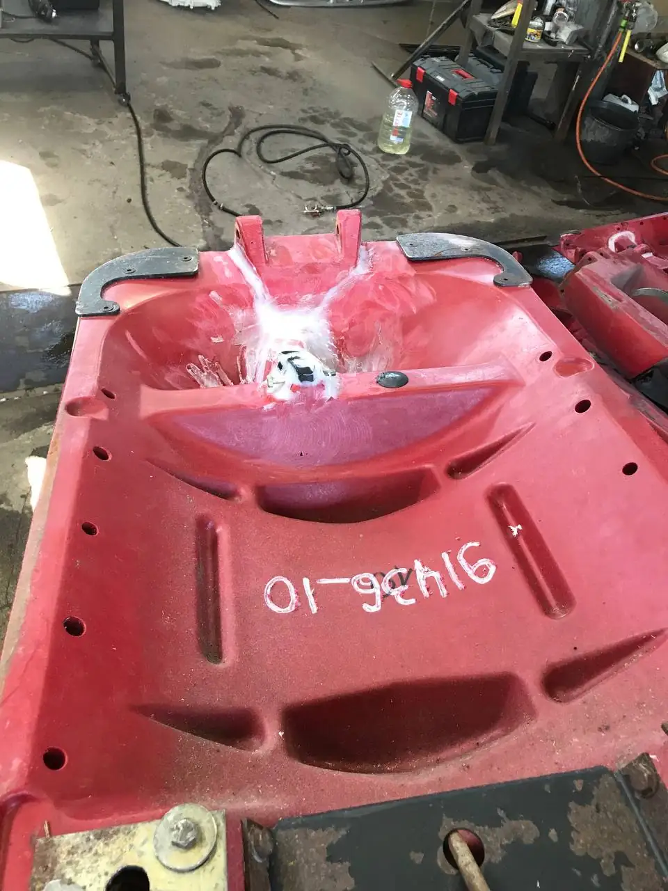 Foto 27 der Reparatur — Halmteiler-Reparatur am Schneidwerk