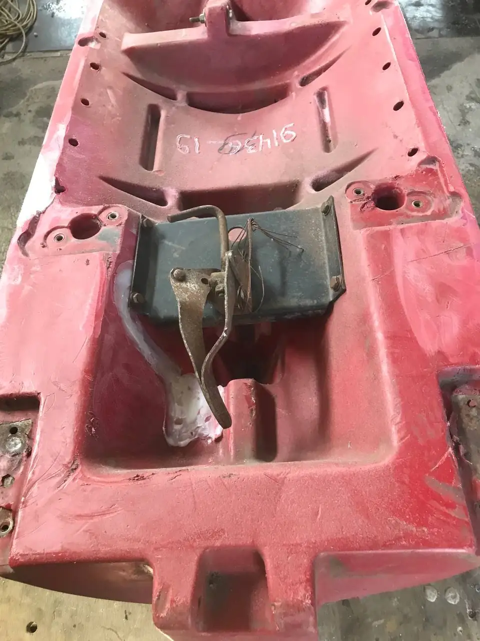 Foto 10 der Reparatur — Halmteiler-Reparatur am Schneidwerk