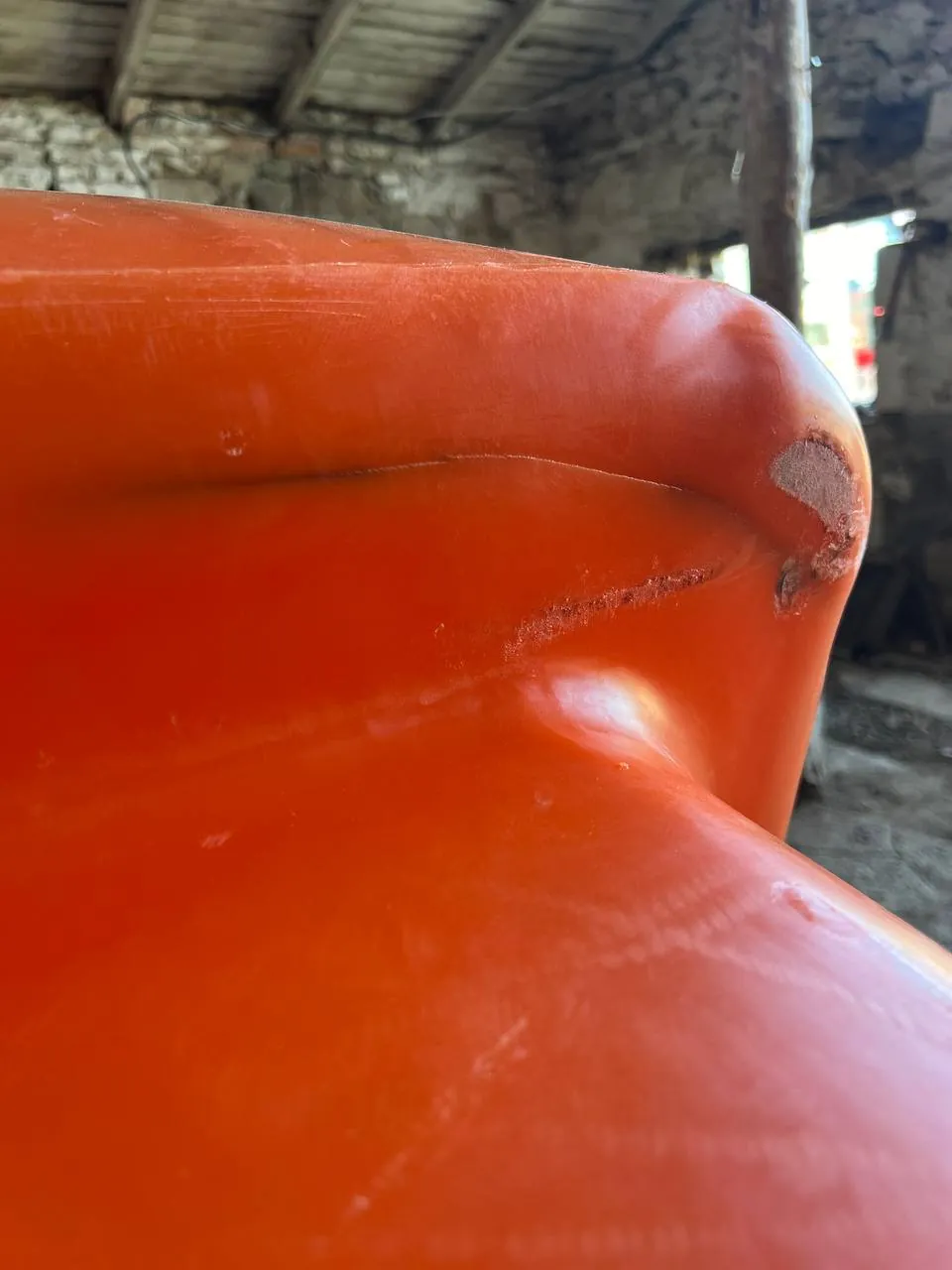 Foto 5 der Reparatur — Spritzentank-Reparatur — Riss an der Naht